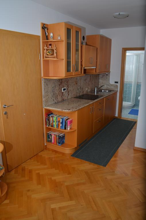 Apartment Brumec Bohinj Zimmer foto